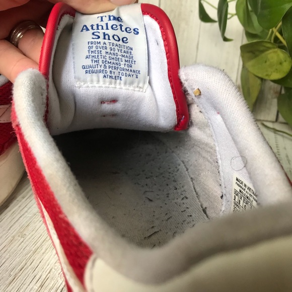 Vintage Reebok Classic Sneakers - Picture 7 of 8